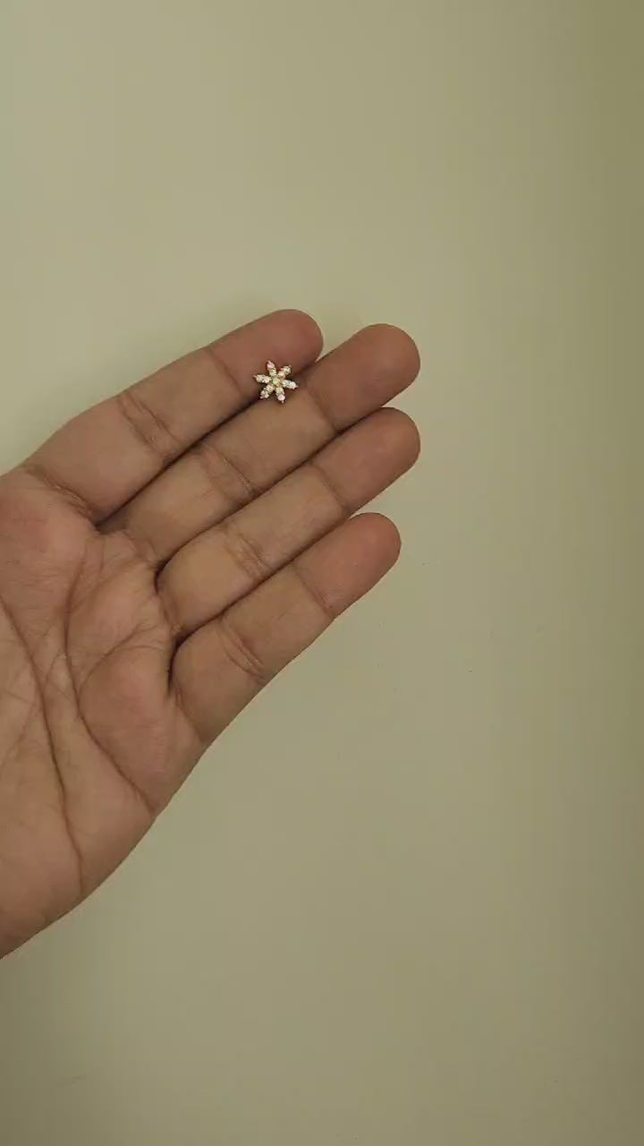 Hina Silver Nosepins